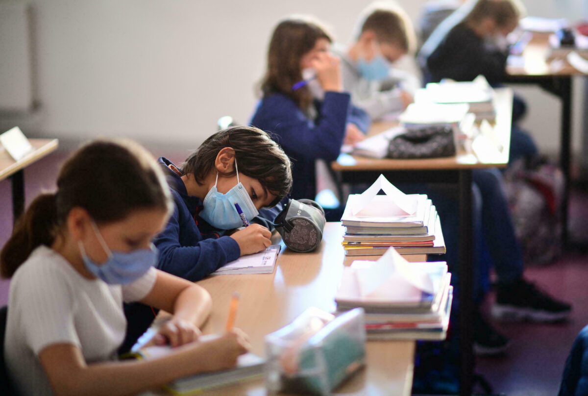 Σχολεία | Αυτές είναι οι τελικές οδηγίες του υπ. Παιδείας για το κουδούνι της Δευτέρας -Τα 14 σημεία «SOS»