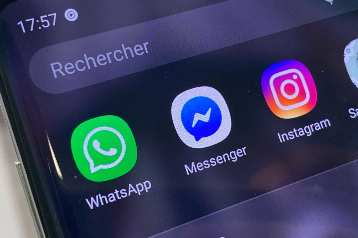 Black out σε Facebook, Instagram και WhatsApp