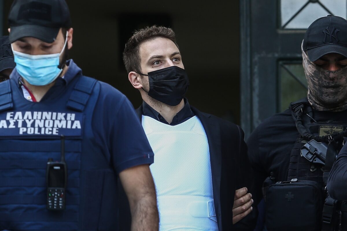 Γλυκά Νερά: «»Έχω μετανιώσει», λέει ο Μπάμπης