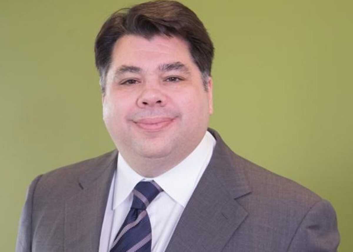 Ο Ελληνοαμερικανός Τζορτζ Τζέιμς Τσούνης, η πρόταση Μπάιντεν για πρέσβη των ΗΠΑ στην Ελλάδα