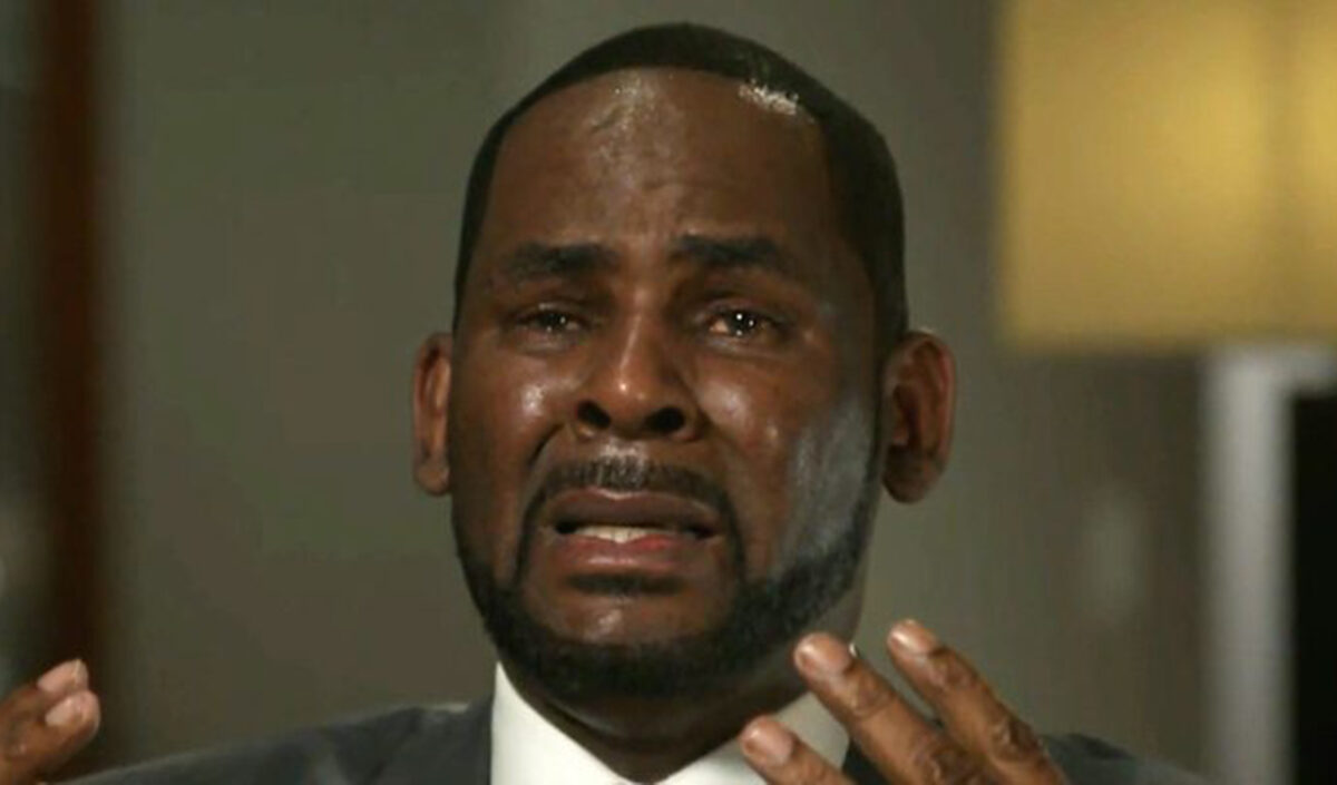 Άλμα 500% στις πωλήσεις της μουσικής του R. Kelly μετά τη φυλάκισή του.