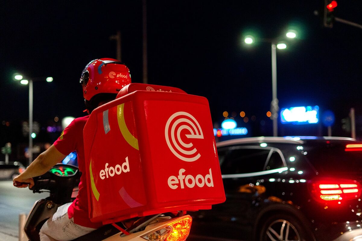 Efood και Wolt «έκοψαν» τα delivery λόγω της κακοκαιρίας Μπάλλος