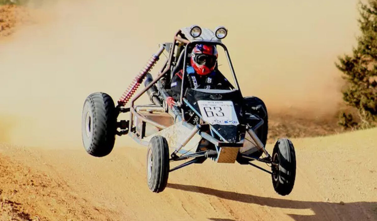 Θέλεις να φτιάξεις ένα buggy στο σπίτι σου; Το Piranha III είναι η καλύτερη λύση.