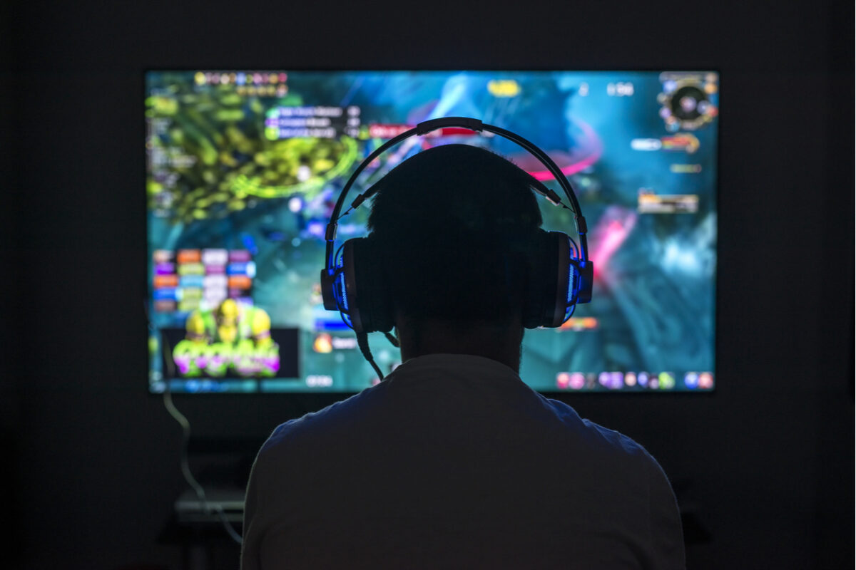 Το online gaming γίνεται το κλειδί για μια καθηλωτική υποχώρηση ψυχολογικών διαταραχών