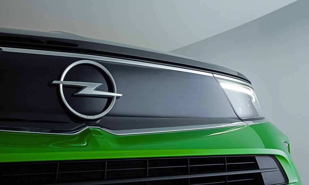 Γεμάτη celebrities η ανασκόπηση της χρονιάς από την Opel (video)