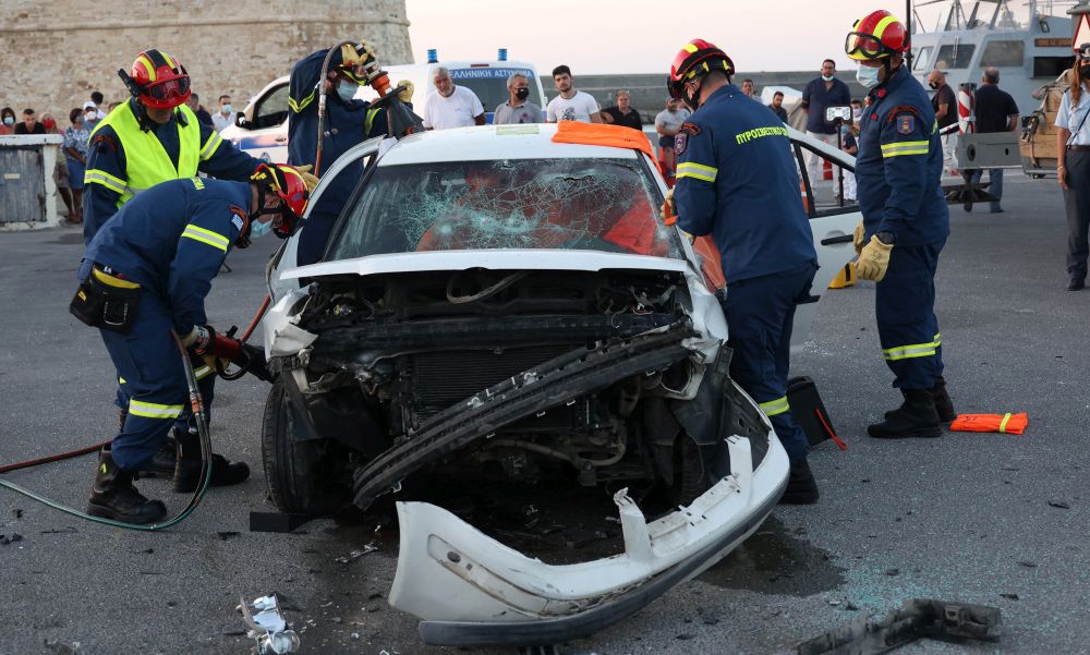 ΕΚΟ Ράλλυ Ακρόπολις: Kαμπάνια οδικής ασφάλειας με τον Γιάννη Μπέζο