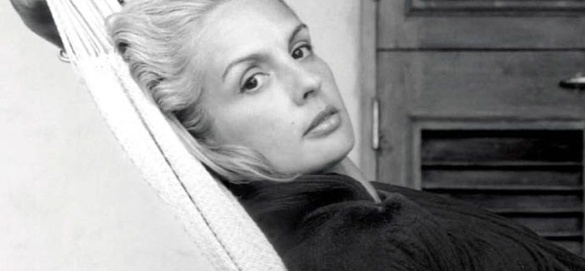 Carolina Herrera | Η αριστοκράτισσα σχεδιάστρια από τη Βενεζουέλα που κατέκτησε τον χώρο της Μόδας