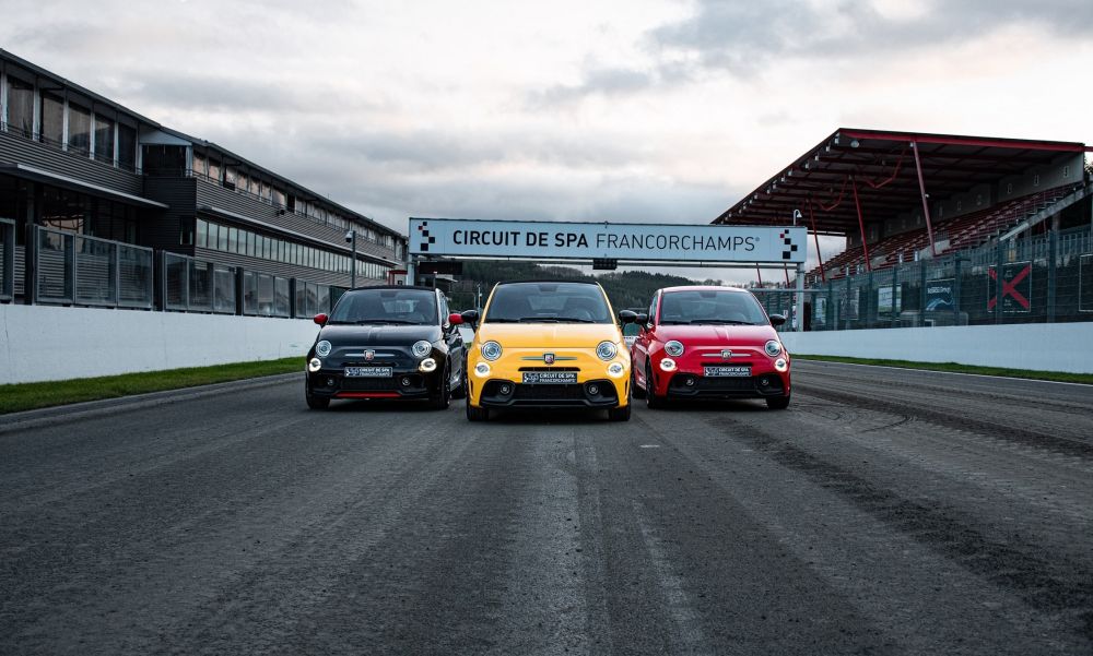 Ένα Abarth 595 αφιερωμένο στη θρυλική πίστα του Spa