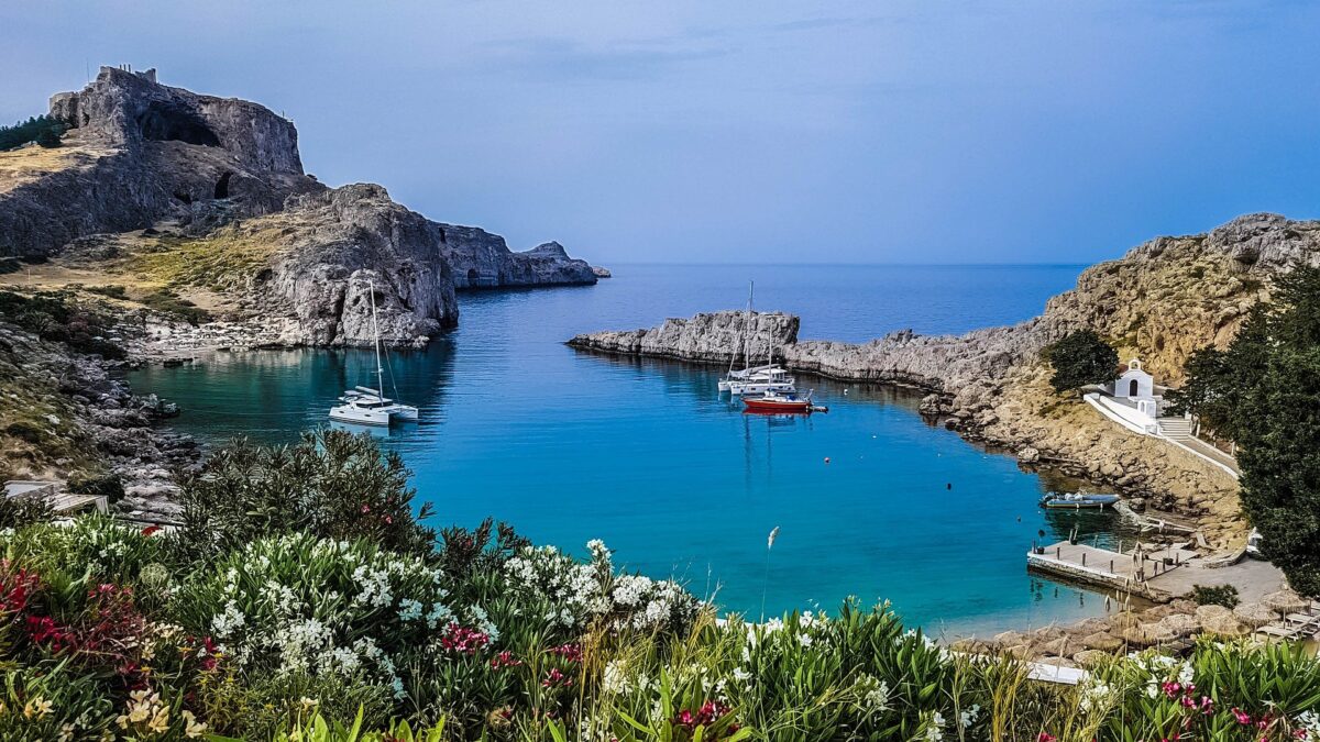 Η Κρήτη και η Ρόδος μεταξύ των δημοφιλέστερων προορισμών των Γερμανών για το καλοκαίρι του 2022