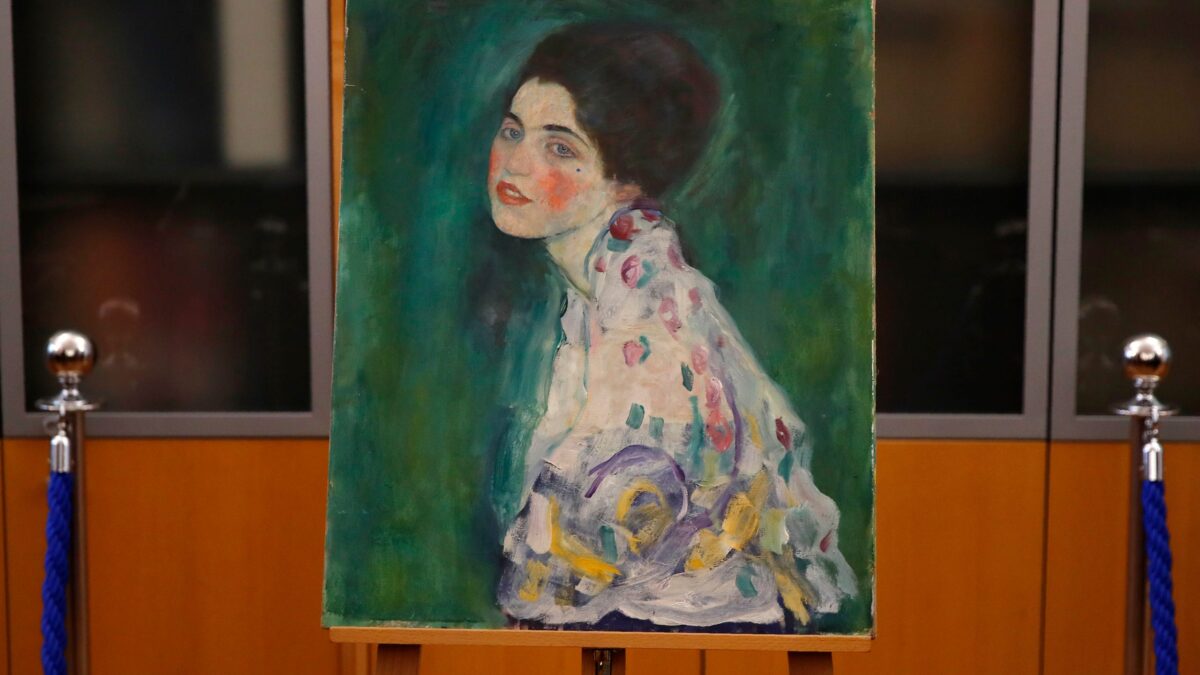 A Portrait of a Lady | Η ιστορία του κλεμμένου πίνακα του Klimt αξίας $70 εκ. που βρέθηκε