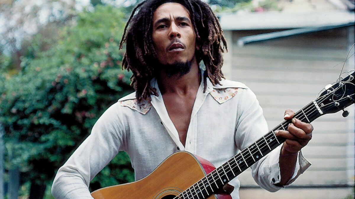 Μια μοναδική έκθεση αφιερωμένη στο θρύλο Bob Marley στην Saatchi
