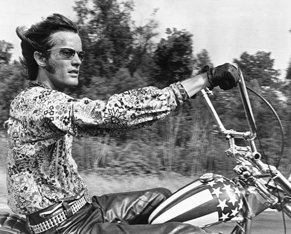 Peter Fonda | Η περιπετειώδης ζωή του ‘ξένοιαστου καβαλάρη’ & οι καλύτερες ταινίες του