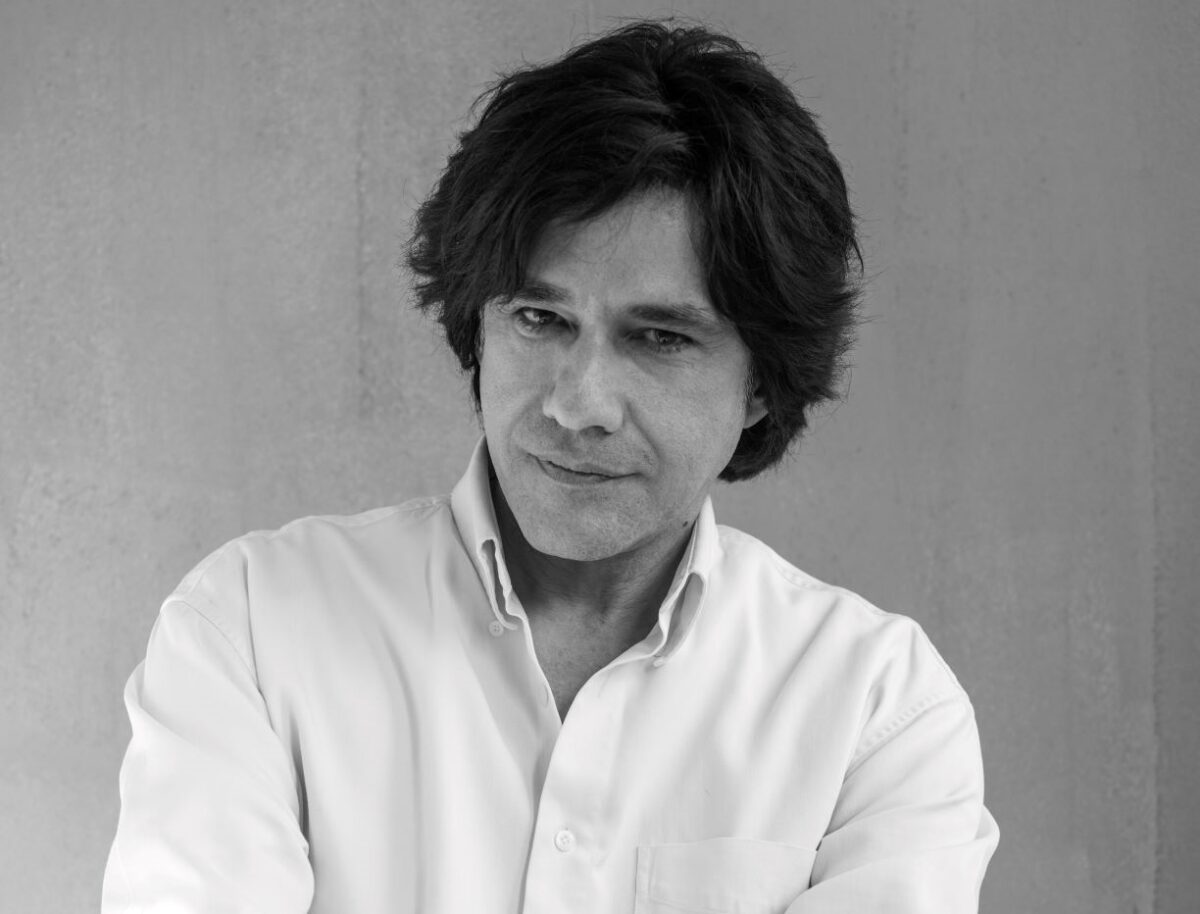 Αλέξης Σταμάτης | Ο Πούτιν είναι ένας δημόσιος υπάλληλος που ήθελε να γίνει αυτοκράτωρ και περίμενε μέχρι τα 70 για να το εκδηλώσει.