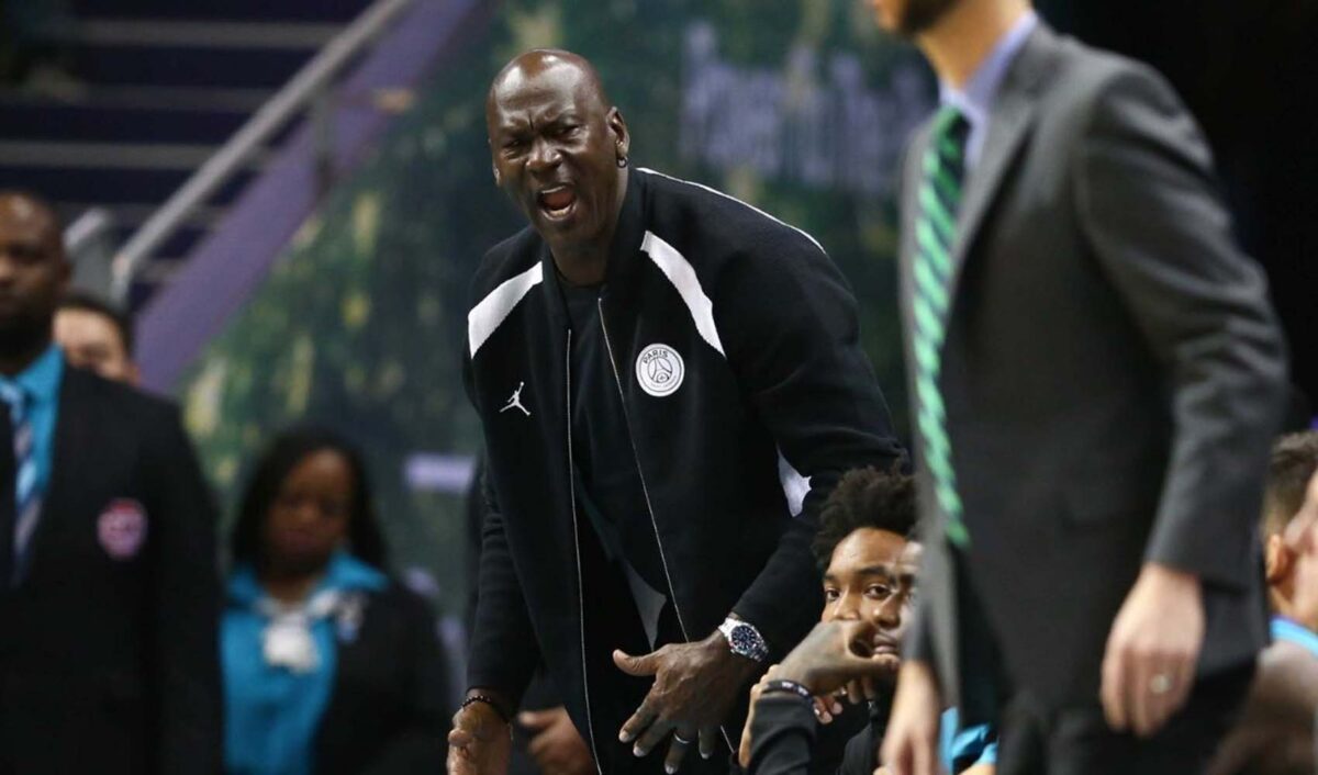 Σαν σήμερα 32 χρόνια πριν, ο Michael Jordan τιμωρούσε τους φιλάθλους των Cavaliers