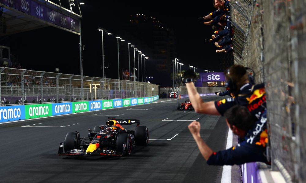 F1, Σαουδική Αραβία: Ο Verstappen επικράτησε στο θρίλερ!