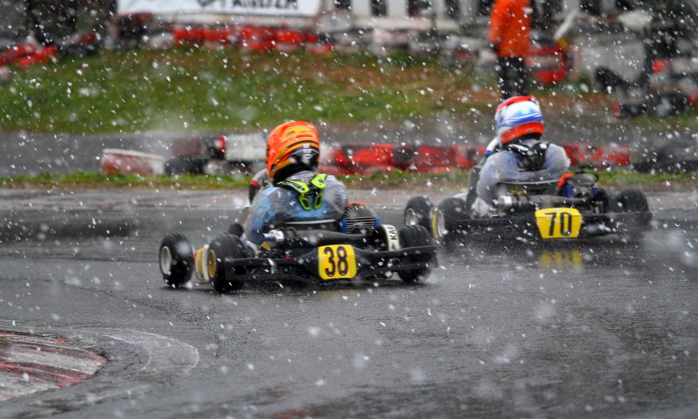Τα Highlights της… χιονισμένης πρεμιέρας του Πανελληνίου Πρωταθλήματος Karting (video)