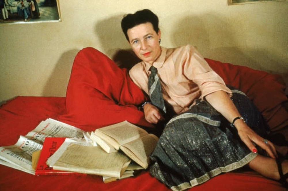 Simone de Beauvoir | Ήταν άραγε τόσο φεμινίστρια όσο νομίζουμε;