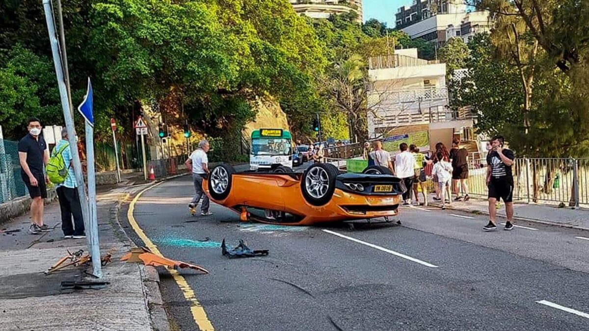 Έφερε «τούμπα» Lamborghini Huracan