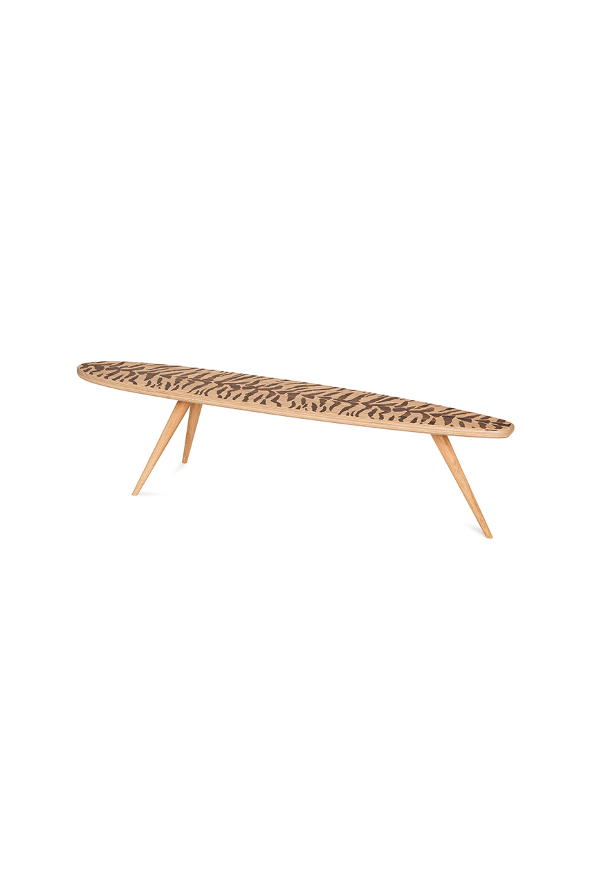 Tα longboards εμπνέουν την Saint Laurent Rive Droite