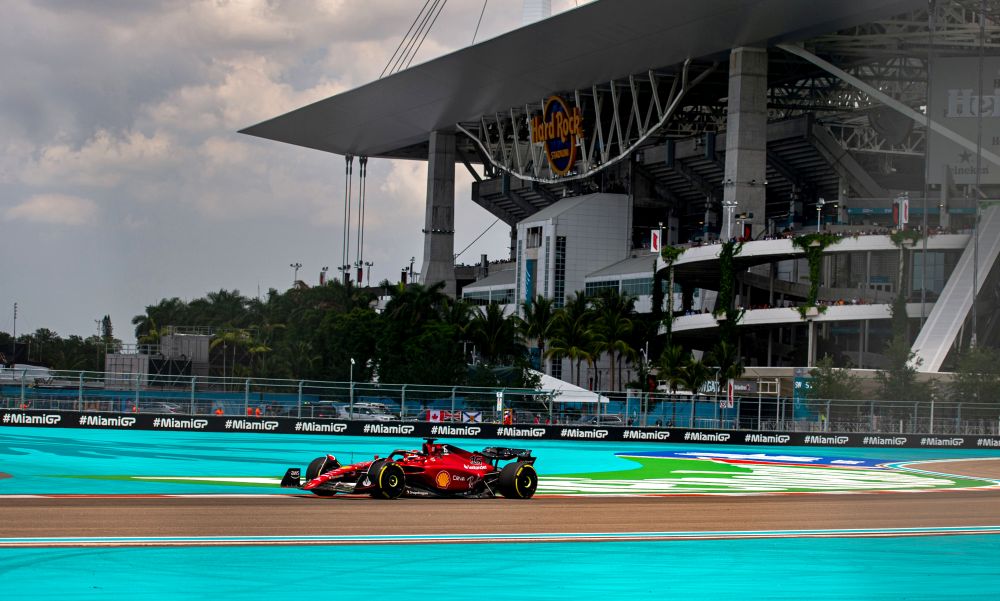 F1: H Ferrari έχει την πρώτη σειρά στο grid του Miami ρεζερβέ!
