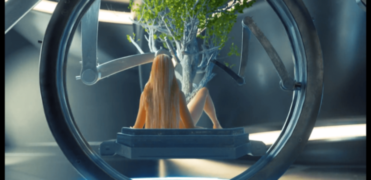 Μαντόνα | Γυμνή σε NFT, «γεννά» δέντρα, πεταλούδες και ρομπότ σαρανταποδαρούσες