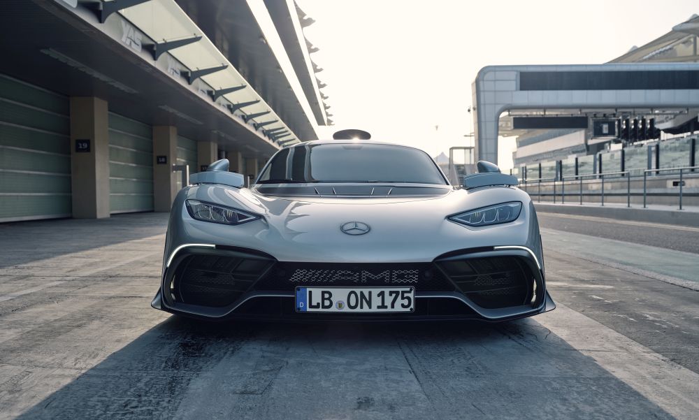 Mercedes-AMG ONE: 1063 άλογα απ’ ευθείας από τη Formula 1!