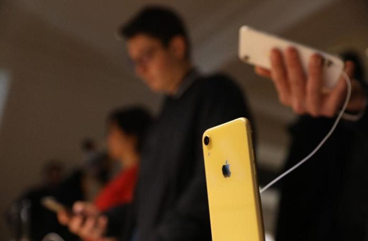 Έρχονται οι κοινοί φορτιστές για όλα τα κινητά και laptop