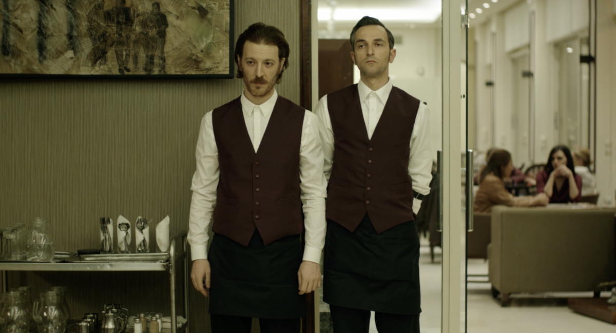 To «The Waiter» είναι η πρώτη ελληνική ταινία που προβάλλεται στο Netflix (Βίντεο)