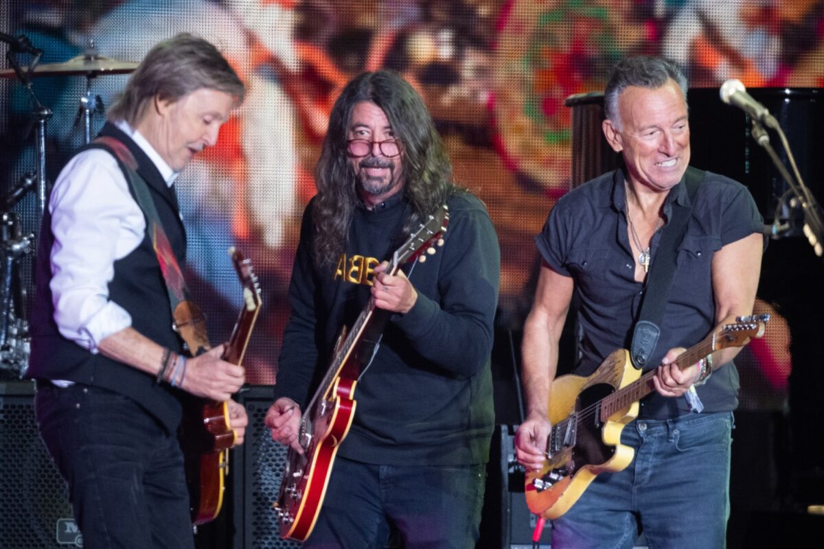 Paul McCartney, Bruce Springsteen και Dave Grohl "τα `σπασαν"στο Glastonbury
