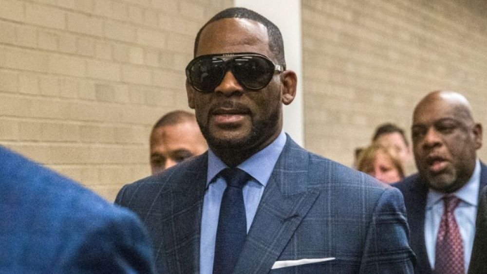 R. Kelly, καταδικάστηκε σήμερα σε κάθειρξη 30 ετών