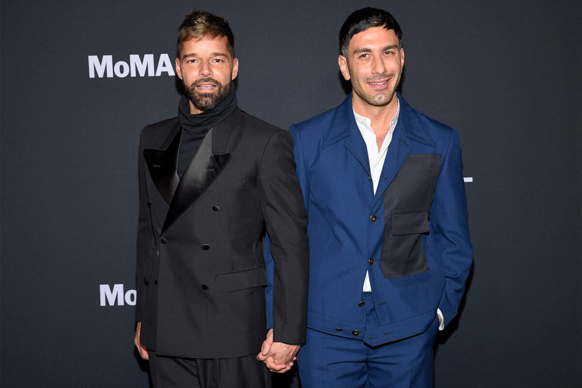 Η πρώην μάνατζερ του Ricky Martin διεκδικεί από τον τραγουδιστή τρία εκατομμύρια δολάρια