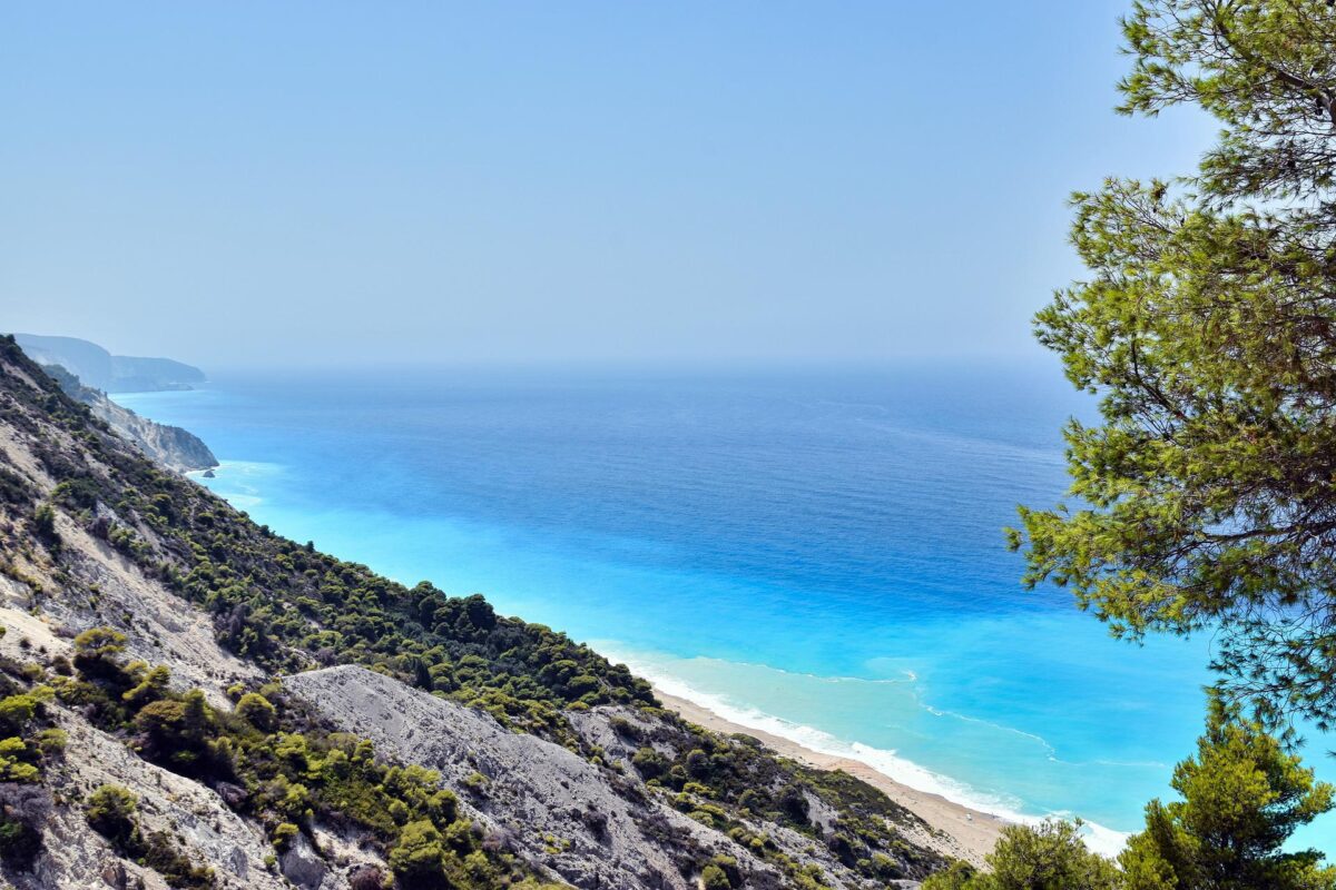 ΕΛΤΑ: «Travelling in Greece» - Γραμματόσημα που κλείνουν μέσα τους το ελληνικό καλοκαίρι