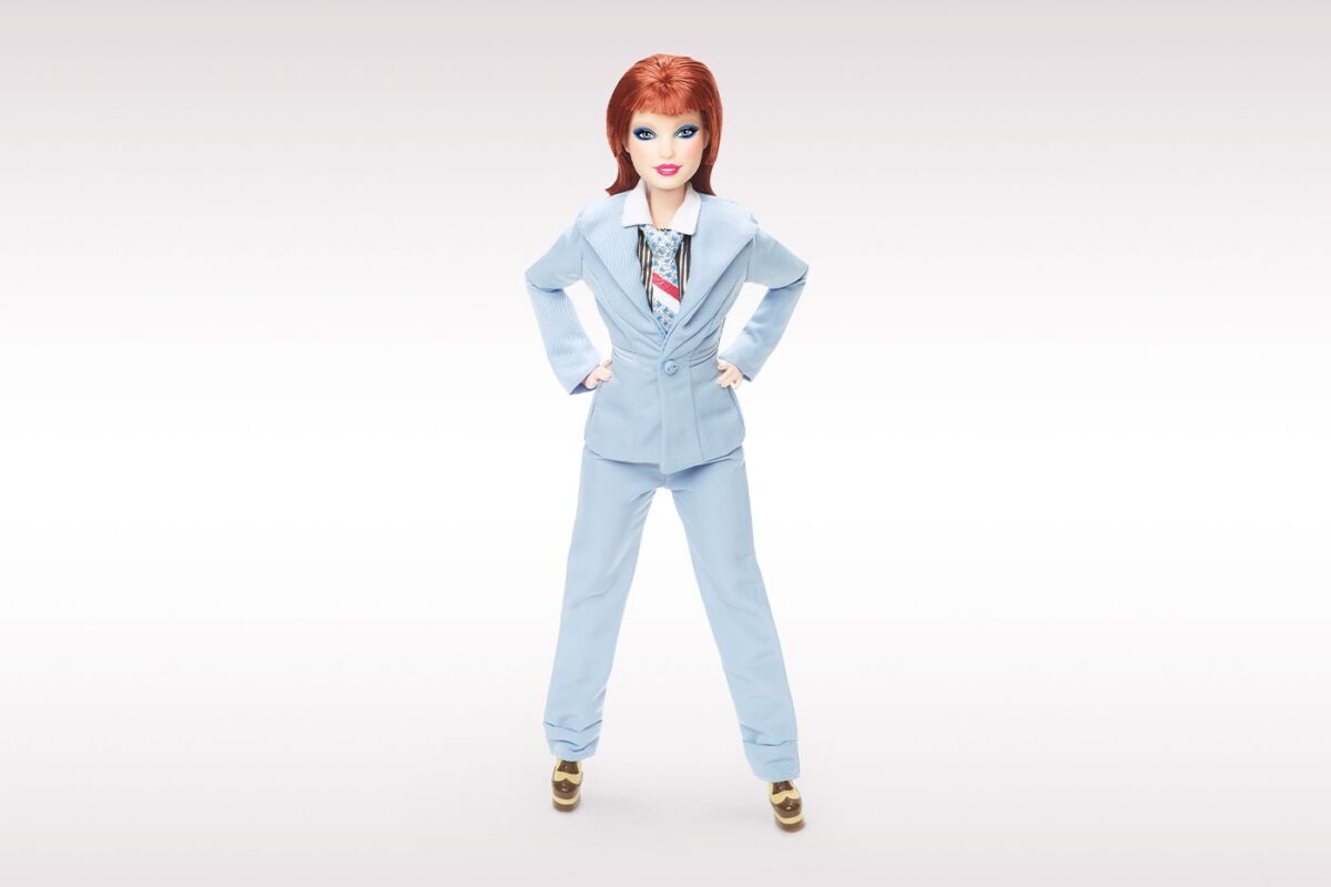 Μια κούκλα Barbie για όσους αγαπούν παντοτινά τον David Bowie