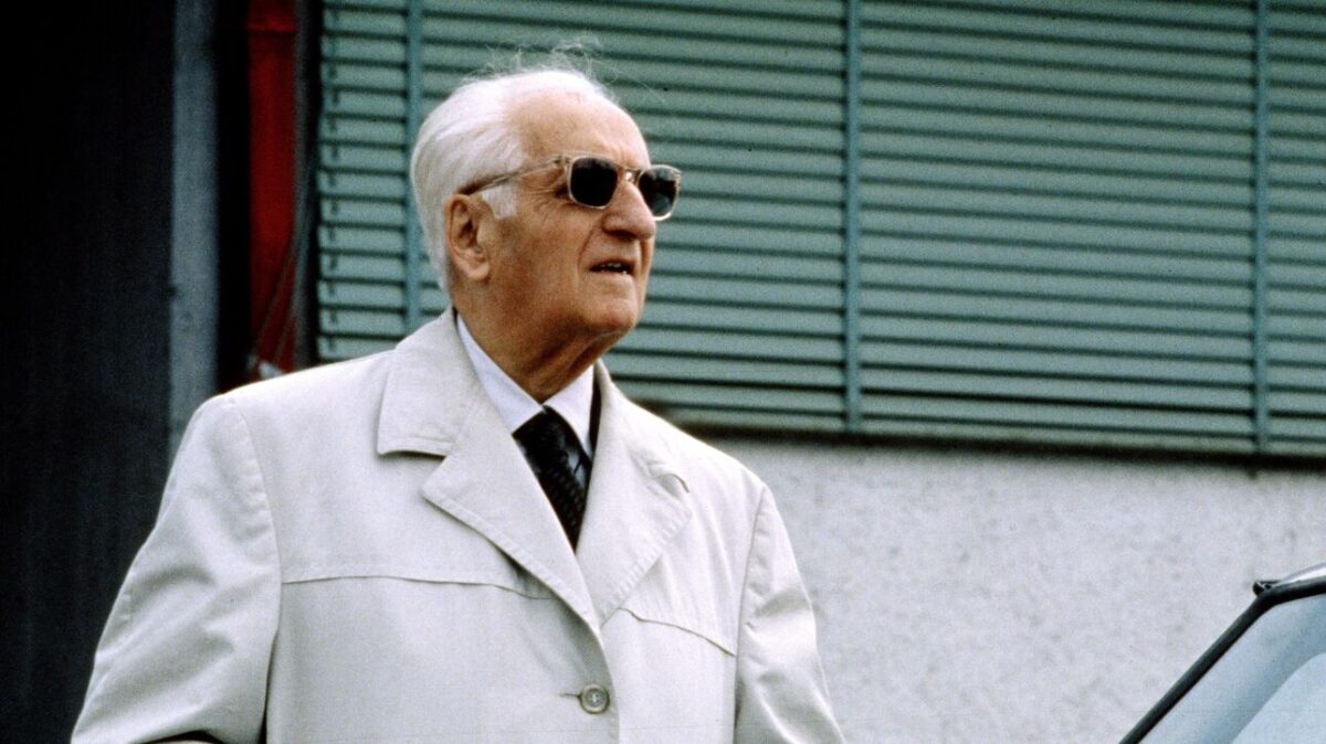 Σειρά αφιερωμένη στο θρύλο Enzo Ferrari λανσάρει η Apple TV+