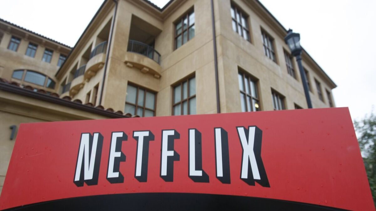 Netflix: Με διαφημίσεις και φτηνότερο κόστος στα τέλη του 2022