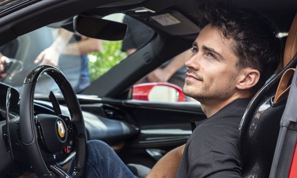 Οι πιλότοι της F1 έχουν γκαράζ γεμάτα supercars (video)