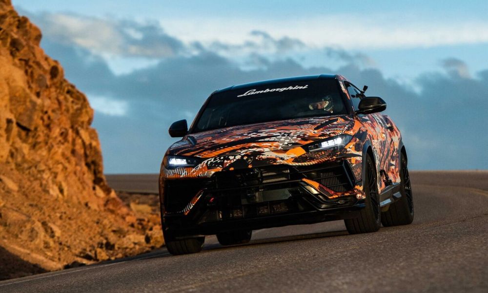 Η νέα Lamboghini Urus «κατέκτησε» το Pikes Peak (video)