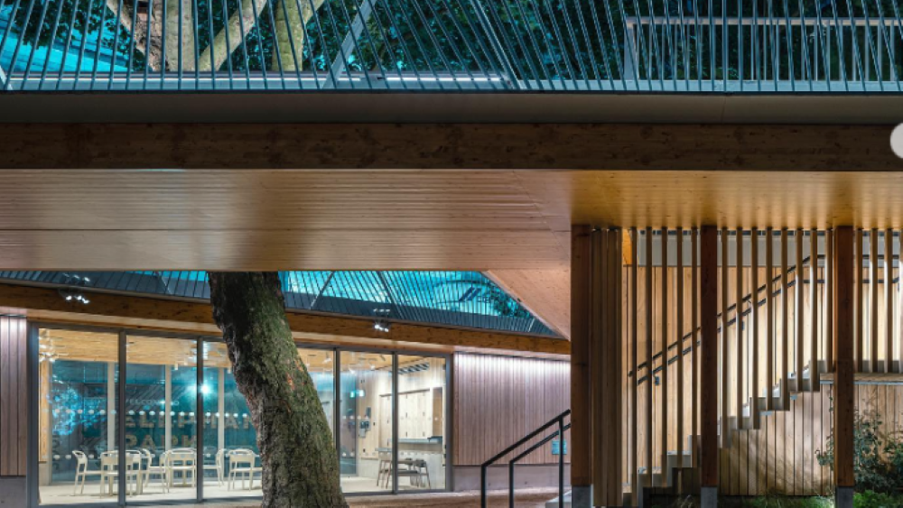 «The Tree House» ένα ιδιαίτερο περίπτερο στο Elephant Park στο Λονδίνο