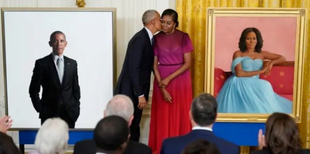 Αποκαλυπτήρια για τα πορτρέτα των Barack και Michelle Obama που θα μπουν στον Λευκό Οίκο