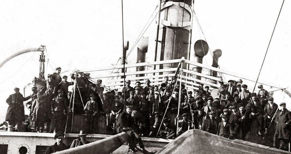Μια συγκοινητική έκθεση ιστορική φωτογραφίας στην καρδιά της πόλης