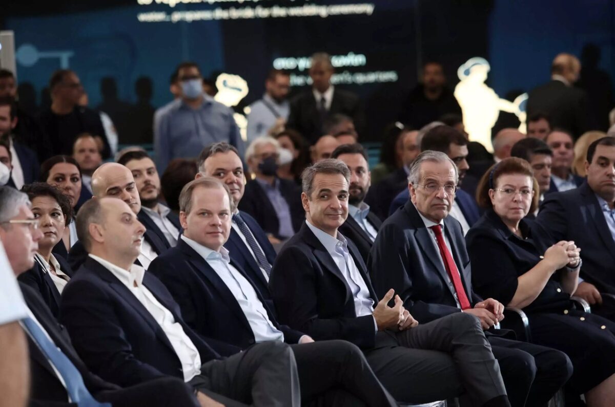 Η ντροπή με τα εγκαίνια των 3 σταθμών του Μετρό στον Πειραιά