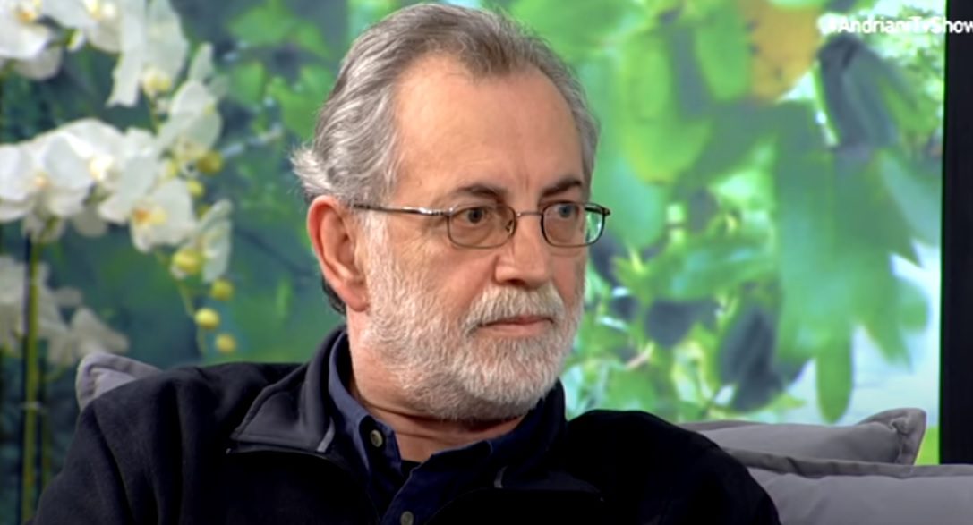 Μιχάλης Αεράκης: «Μια κόλαση η ζωή μου μέχρι τα 25 - Ο πατέρας μου μου ξαναμίλησε όταν έπαιξα στην τηλεόραση»