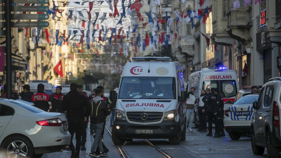 Κωνσταντινούπολη | «Θα σκότωναν την τρομοκράτισσα στο Λαύριο» - Προπηλακίστηκε η ανταποκρίτρια του Open