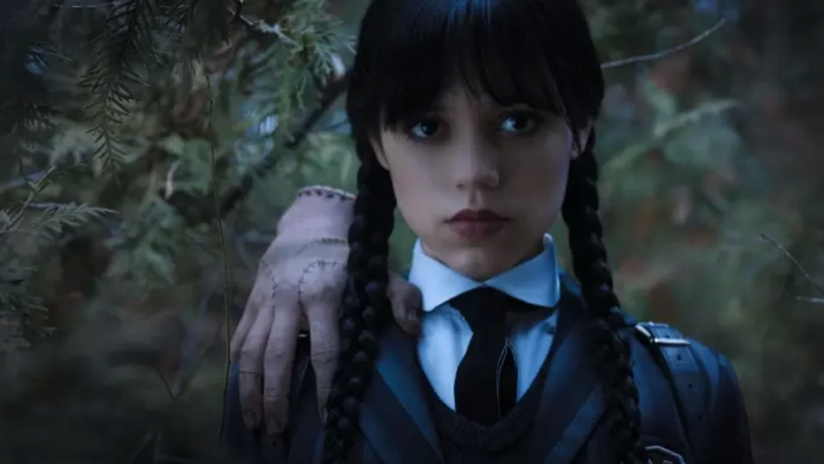 Wednesday του Netflix | Γιατί δεν βλέπουμε ποτέ την Wednesday Addams να ανοιγοκλείνει τα μάτια της στην πολυσυζητημένη σειρά;