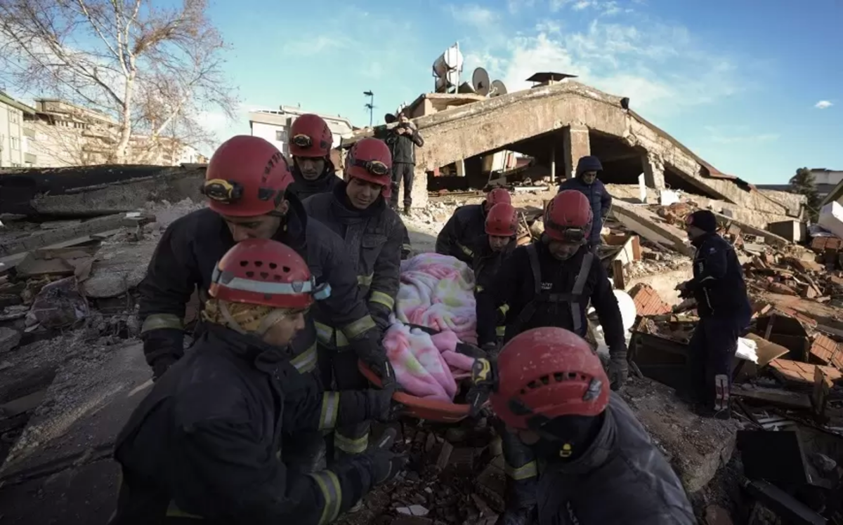 Σεισμός στην Τουρκία | Ο γείτονας ήρθε ξαφνικά ένα βράδυ για να βοηθήσει