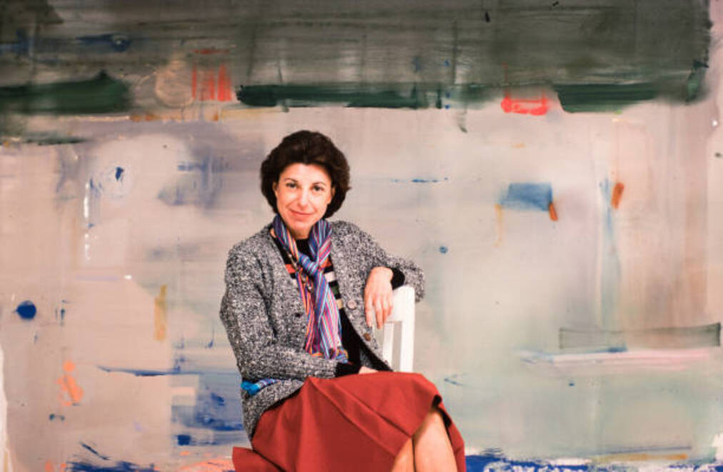 Helen Frankenthaler | Η κορυφαία δημιουργός αφηρημένης τέχνης που εμπνεύστηκε από τους Pollock & Rothko
