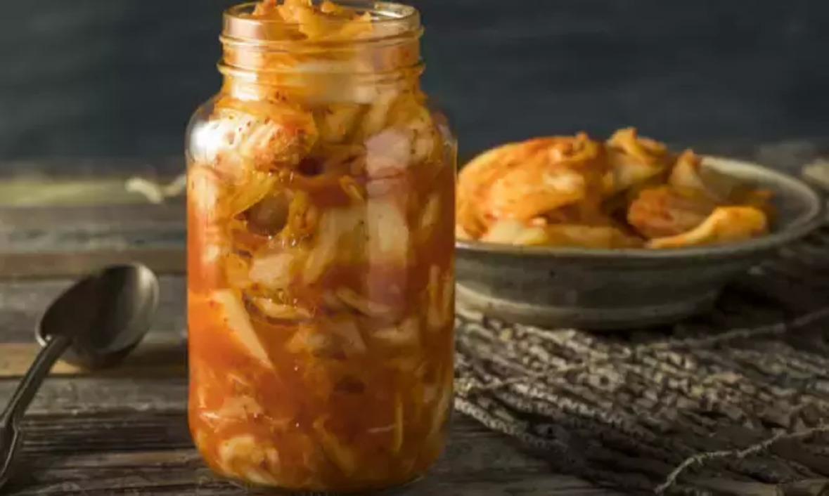 Τι είναι το κίμτσι που ακούτε συνέχεια στο Masterchef και πως επηρεάζει την υγεία