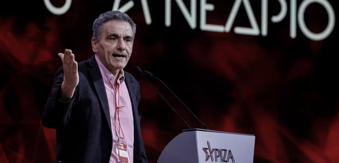 Παραζάλη | Μετά την Δήμητρα του Βαρουφάκη χτύπησε και ο Τσκαλαώτος με πληρωμές σε τοπικά νομίσματα
