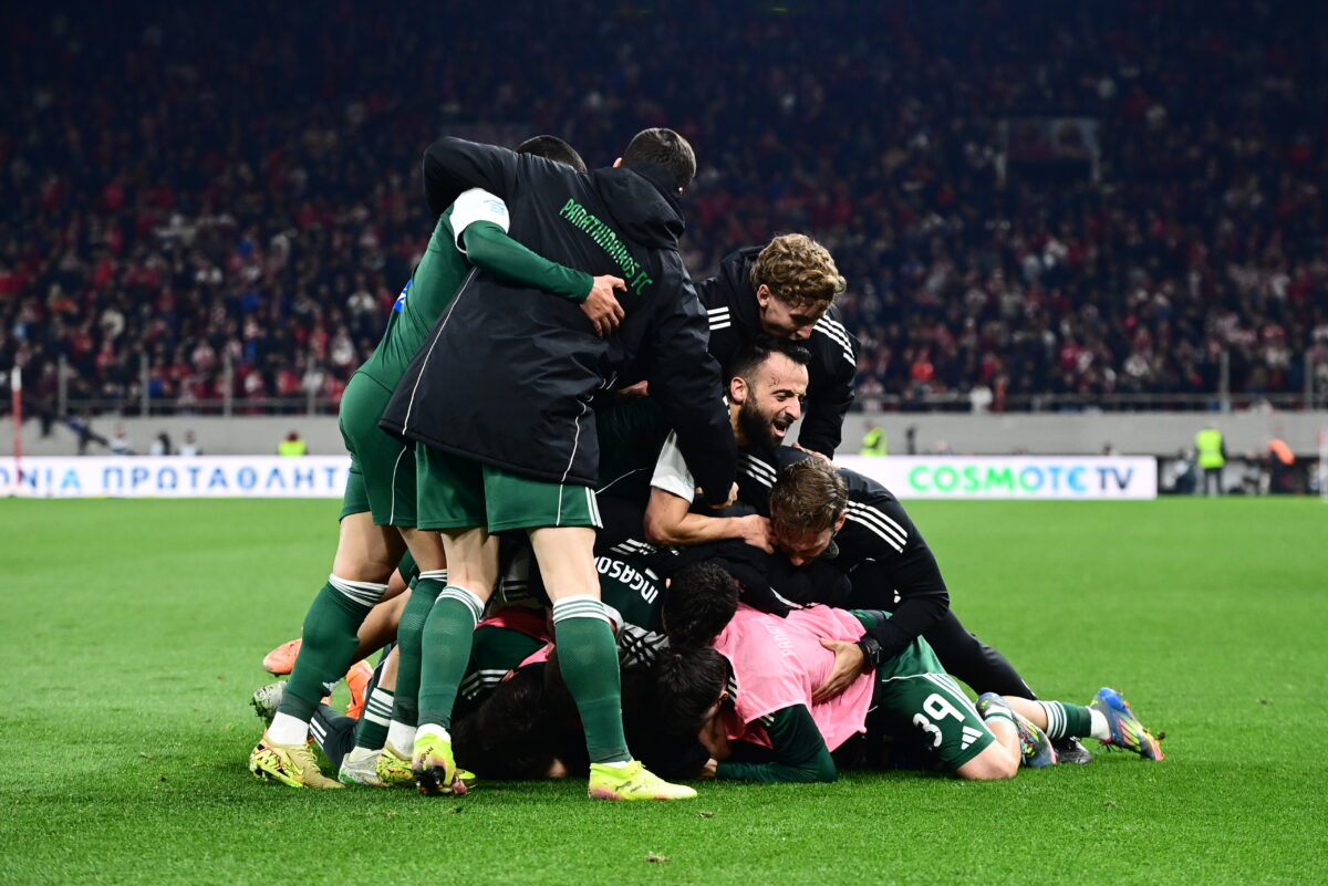 Το δέντρο και το δάσος