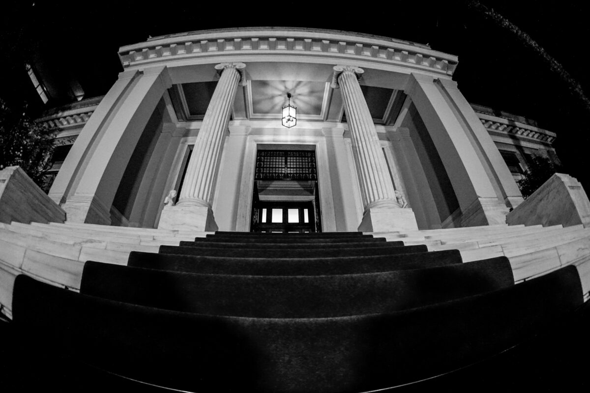 Οι απρόβλεπτες εξελίξεις φέρνουν εισηγήσεις στο Μαξίμου για πρόωρες εκλογές